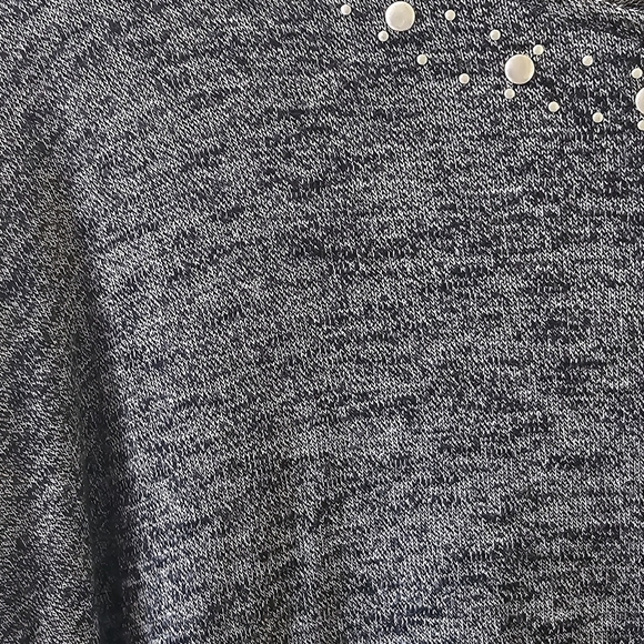 Cato Woman's L Navy Sweater W/Silver Metal Embellishments Mottled Lightweight - Picture 6 of 7